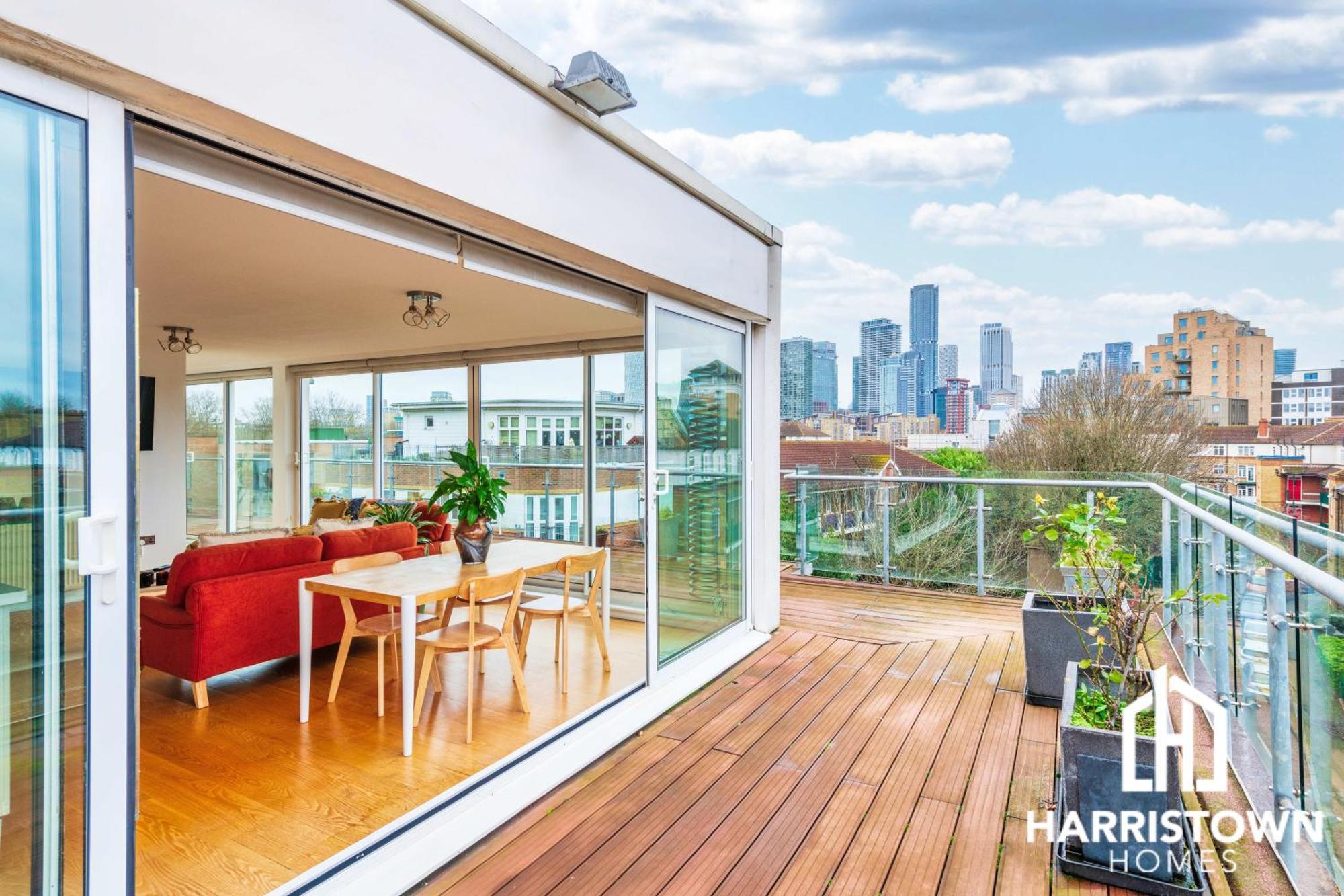 Appartamento 2 Bed Penthouse In Canada Water With Huge Balcony & Canary Wharf View
